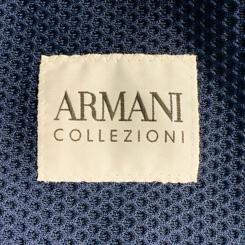 ARMANI COLLEZIONI Chest Size 40 Navy Textured Polyester Blend Sport Coat