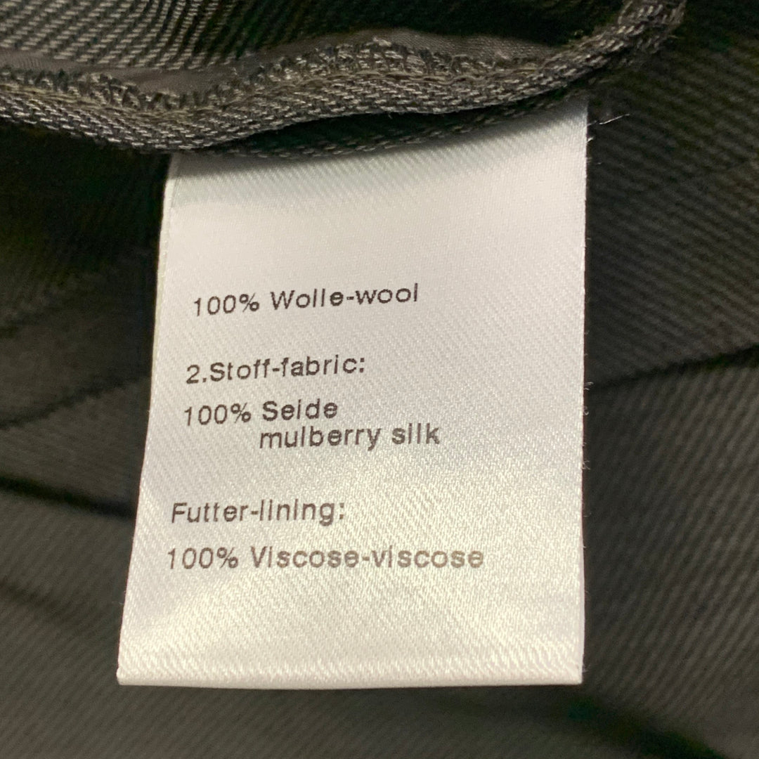 AKRIS Size 10 Grey Charcoal Wool Twill Peak Lapel Jacket Blazer
