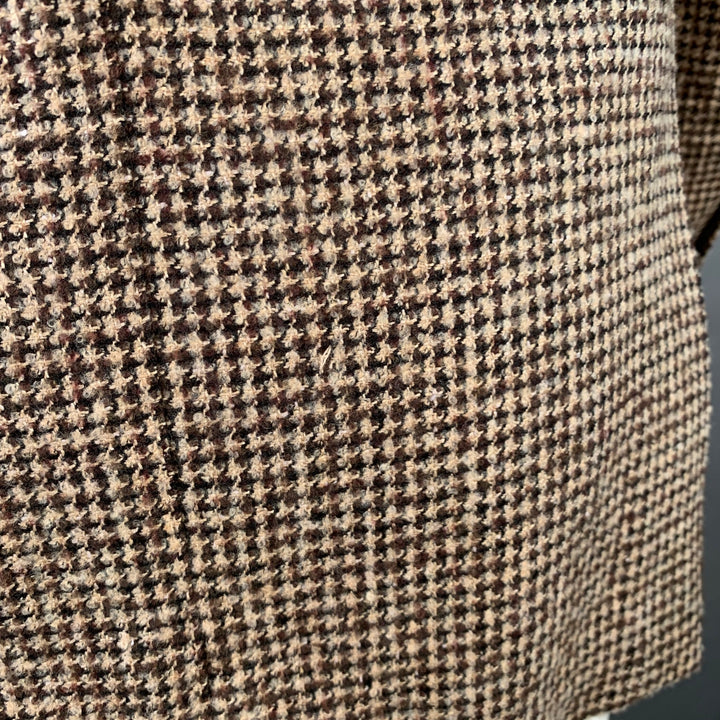 SAKS FIFTH AVENUE Size 40 Khaki Brown Houndstooth Wool Blend Sport Coat