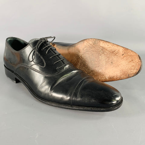 SALVATORE FERRAGAMO Size 10.5 Black Leather Cap Toe Lace-Up Shoes