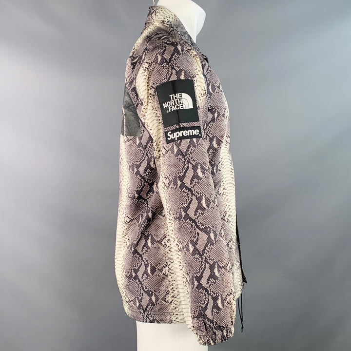 SUPREME x THE NORTH FACE Size M Grey Black White Snake Print Nylon Shirt Jacket