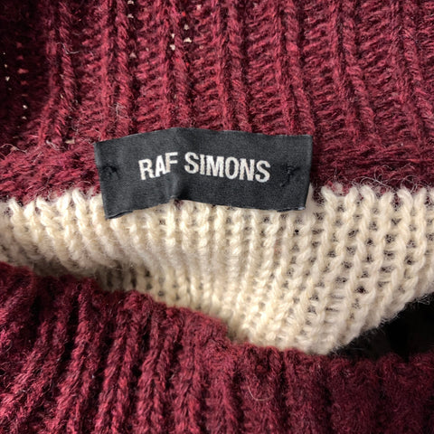 RAF SIMONS FW2016 Size One Size Burgundy Beige & Red Knitted Wool Mock Neck Sweater