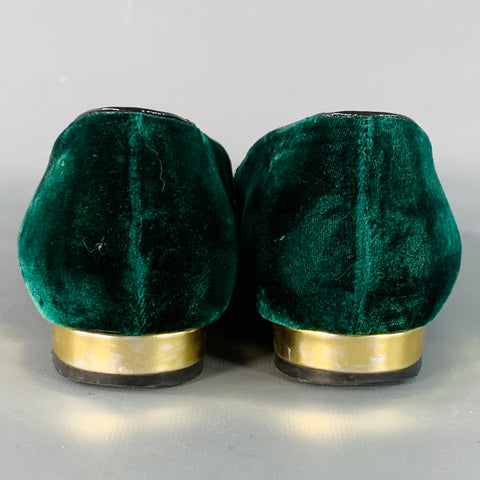 CHAUSSURES PLATES À ENFILER EN VELOURS VERT ET OR BRODÉ CHAT CHARLOTTE OLYMPIA Taille 39