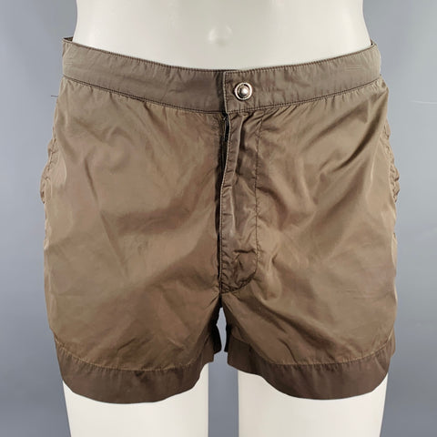 GUCCI Taille S Marron Taupe Short de bain à braguette zippée
