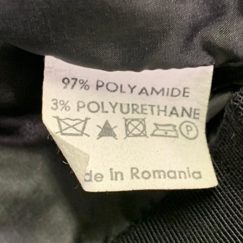 DRIES VAN NOTEN Manteau matelassé en mélange de polyamide noir avec poches fendues, taille S