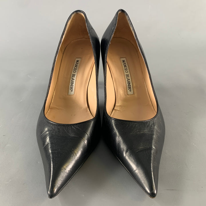 MANOLO BLAHNIK Size 7 Black Leather Pointed Toe Pumps