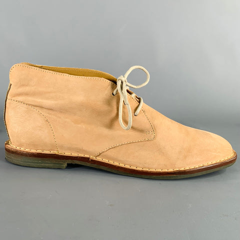 COLE HAAN Size 9.5 Tan Suede Lace-Up Chukka Ankle Boots