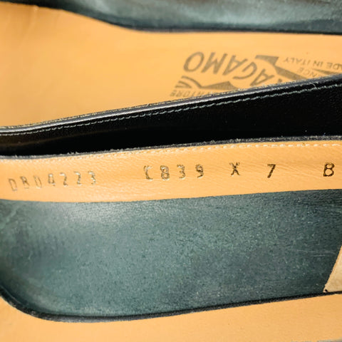 SALVATORE FERRAGAMO Size 7 Black Leather Bow Kitten Heels