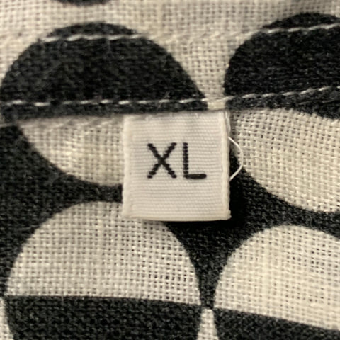 PENINSULA Size XL White Black Geometric Linen Short Sleeve Shirt