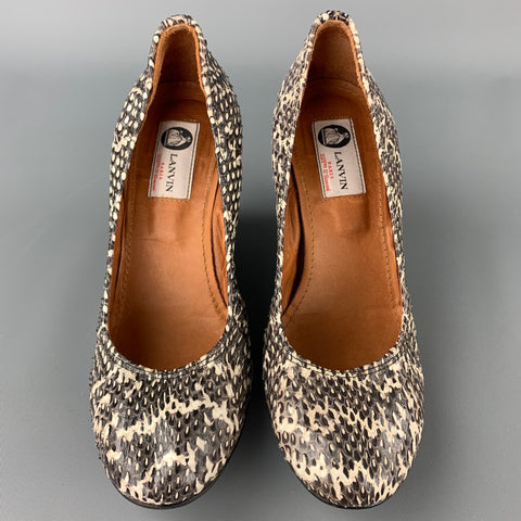 LANVIN Talla 8 Zapatos de tacón con cuña de piel de serpiente gris y blanco