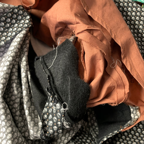 ALEXANDER MCQUEEN Chest Size 36 Black Grey Skulls Cotton Notch Lapel Sport Coat