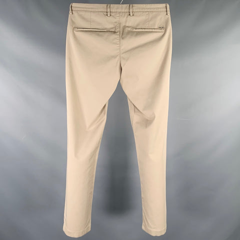 HUGO BOSS Size 30 Beige Cotton Blend Chino Casual Pants