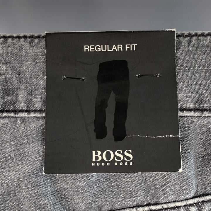 BOSS by HUGO BOSS Size 36 Grey Cotton Blend Straight Five Pockets Jeans