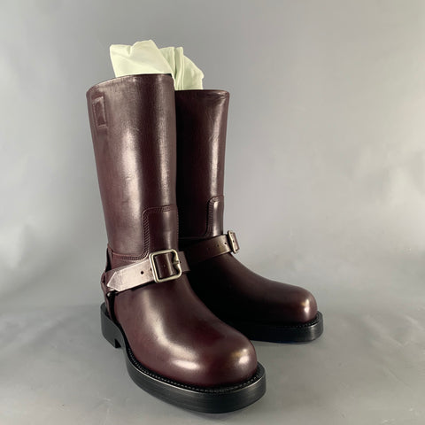 BURBERRY Size 8 Burgundy Leather Pull On Boots