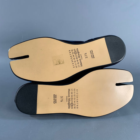 MAISON MARGIELA Size 7.5 Blue Velvet Tabi Flats