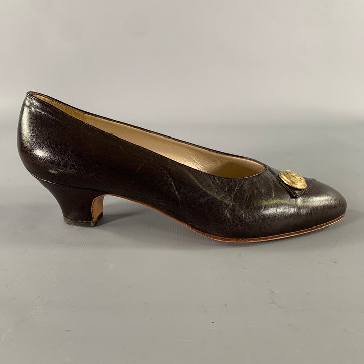 CHANEL Size 8.5 Brown Logo Kitten Heel Pumps