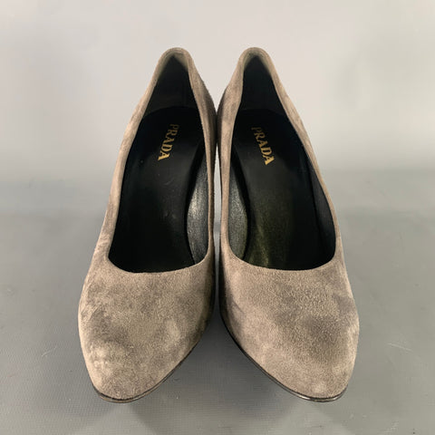 PRADA Size 9.5 Grey Suede Solid Pointed Toe Pumps
