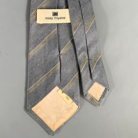 ISSEY MIYAKE Gray Tan Stripe Silk Tie