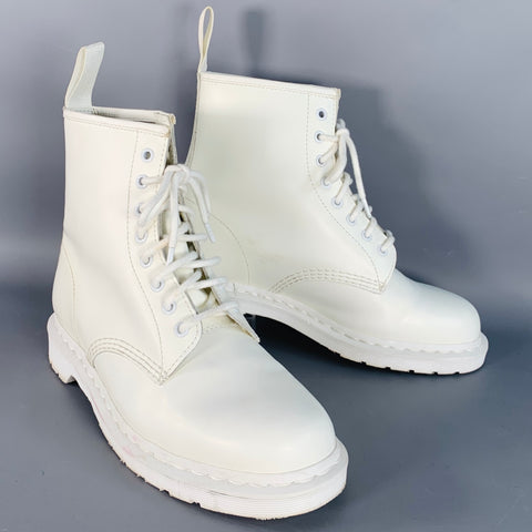 DR. MARTENS Size 10 White Leather Lace-Up Combat Boots