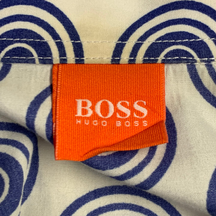 HUGO BOSS Size XL Blue White Circles Cotton Pointed Collar Short Sleeve Shirt