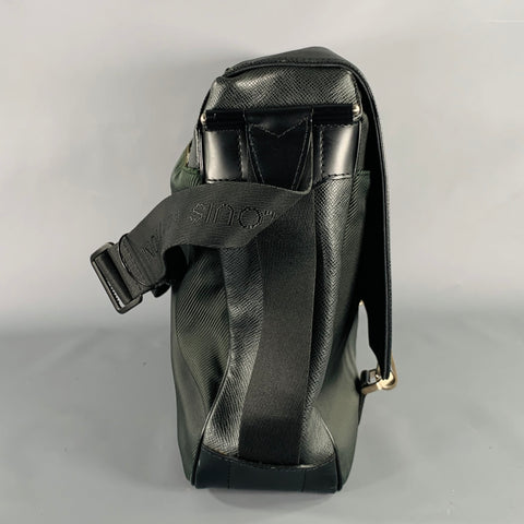 LOUIS VUITTON -Taiga Dersou- Black Dark Green Nylon Leather Messenger Bag