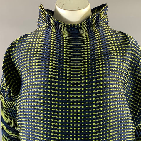 ISSEY MIYAKE Size S Navy Lime Polyester Cotton IM70-FJ510 Pleated Casual Top
