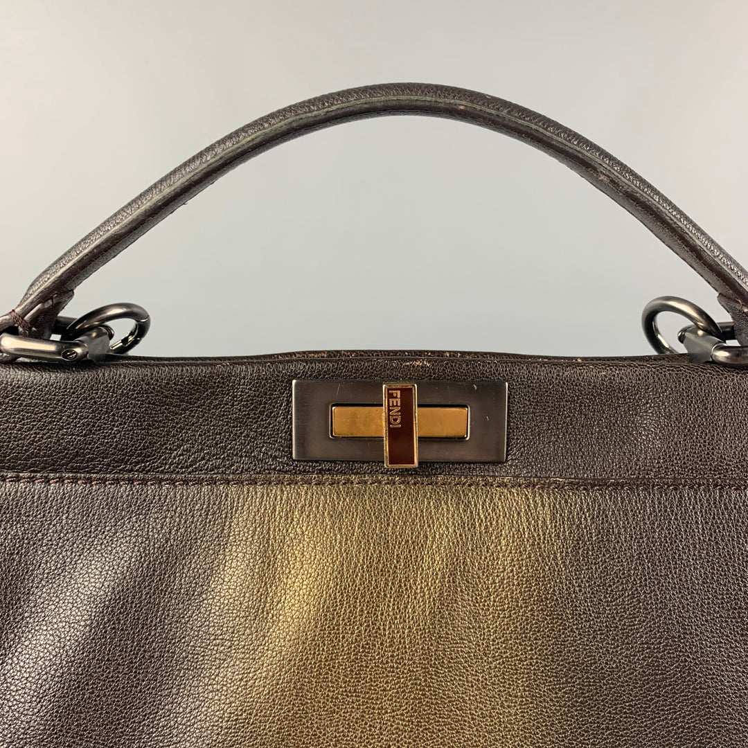 FENDI 2009 Bolso satchel de cuero marrón dorado degradado Bolso grande Zucca Peekaboo