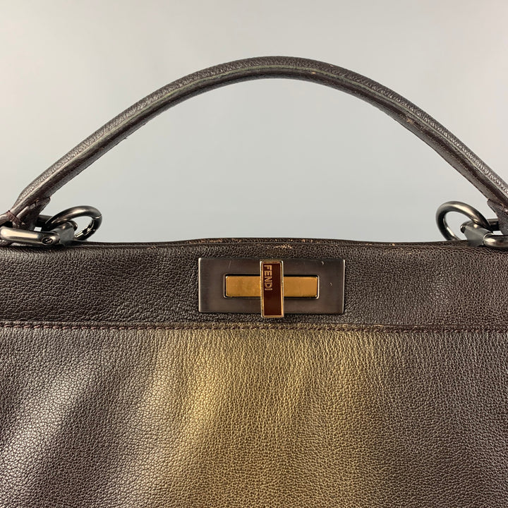 FENDI 2009 Bolso satchel de cuero marrón dorado degradado Bolso grande Zucca Peekaboo