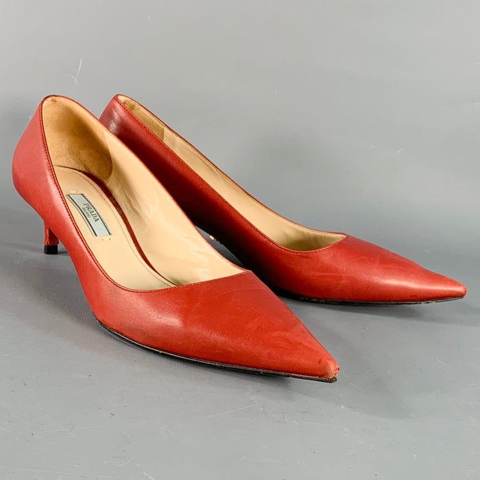 PRADA Size 8 Red Leather Kitten Heel Pointed Toe Pumps