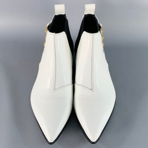 GUCCI Size 7.5 White Black Gold Leather Pointed Toe Pull On Ankle Boots