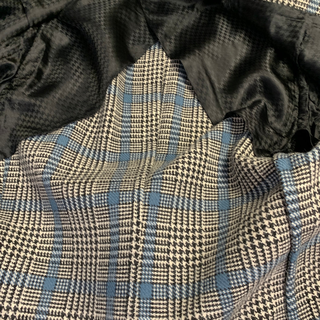 GUCCI Size 38 Black White Blue Glenplaid Wool Notch Lapel Suit