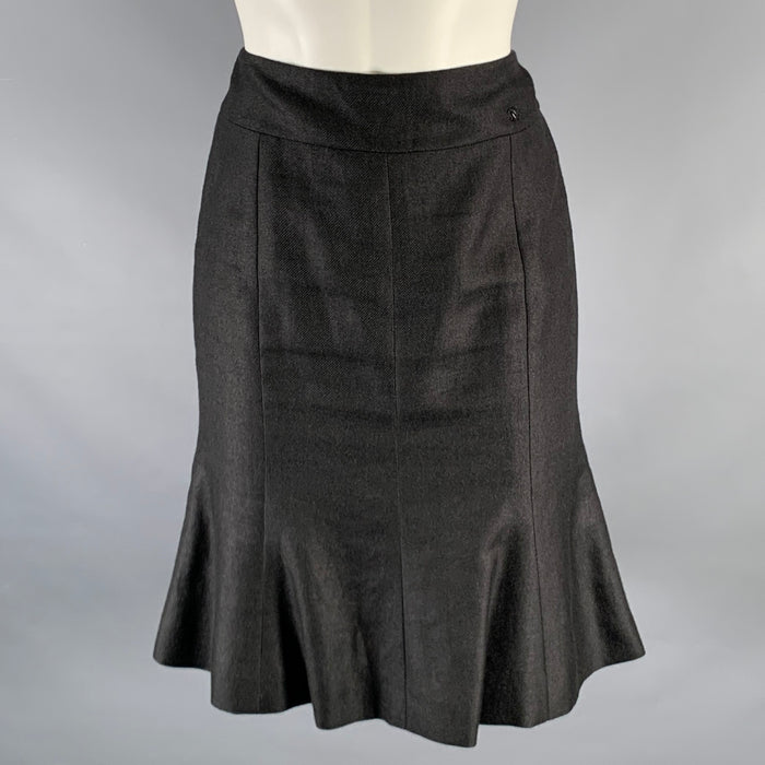 CHANEL Size 4 Black Linen Trumpet Below Knee Skirt