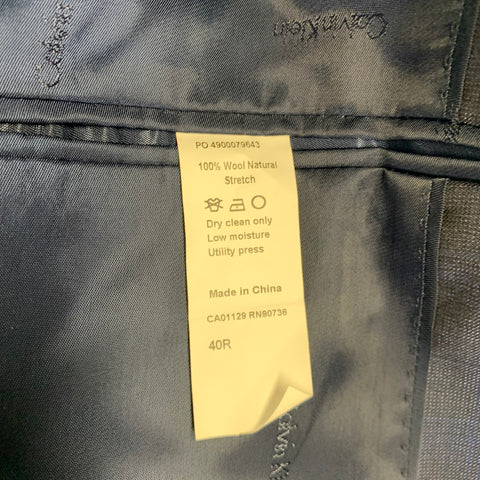 CALVIN KLEIN Size 40 Blue Navy Wool Single Breasted Suit
