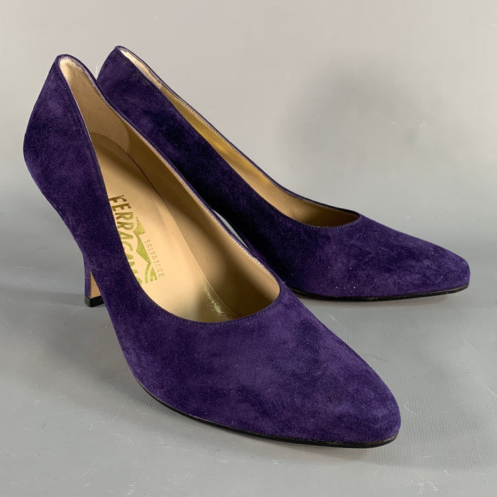 SALVATORE FERRAGAMO Size 9 Purple Suede Pumps