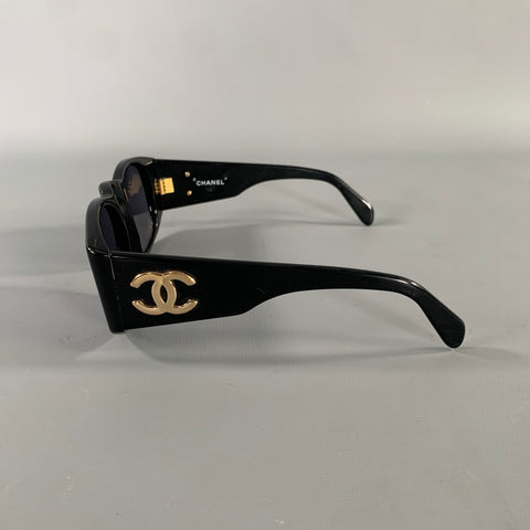 CHANEL Black Acetate Sunglasses