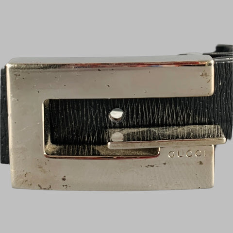 GUCCI Size 34 Black Silver Leather Belt