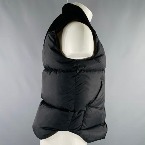 ROCKY MOUNTAIN FEATHERBED Size 38 Black Quilted Nylon Snaps Vest