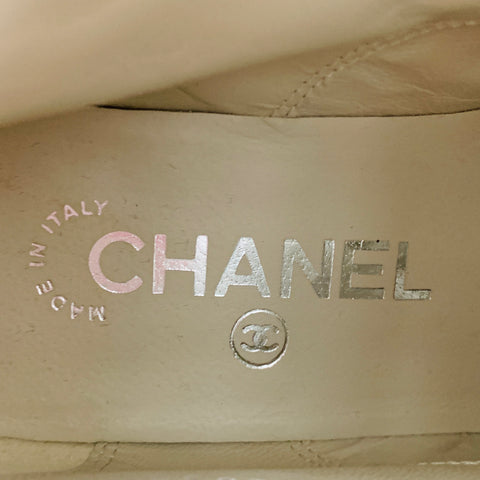 CHANEL Talla 5 Botas con cordones y puntera de ante gris y negro