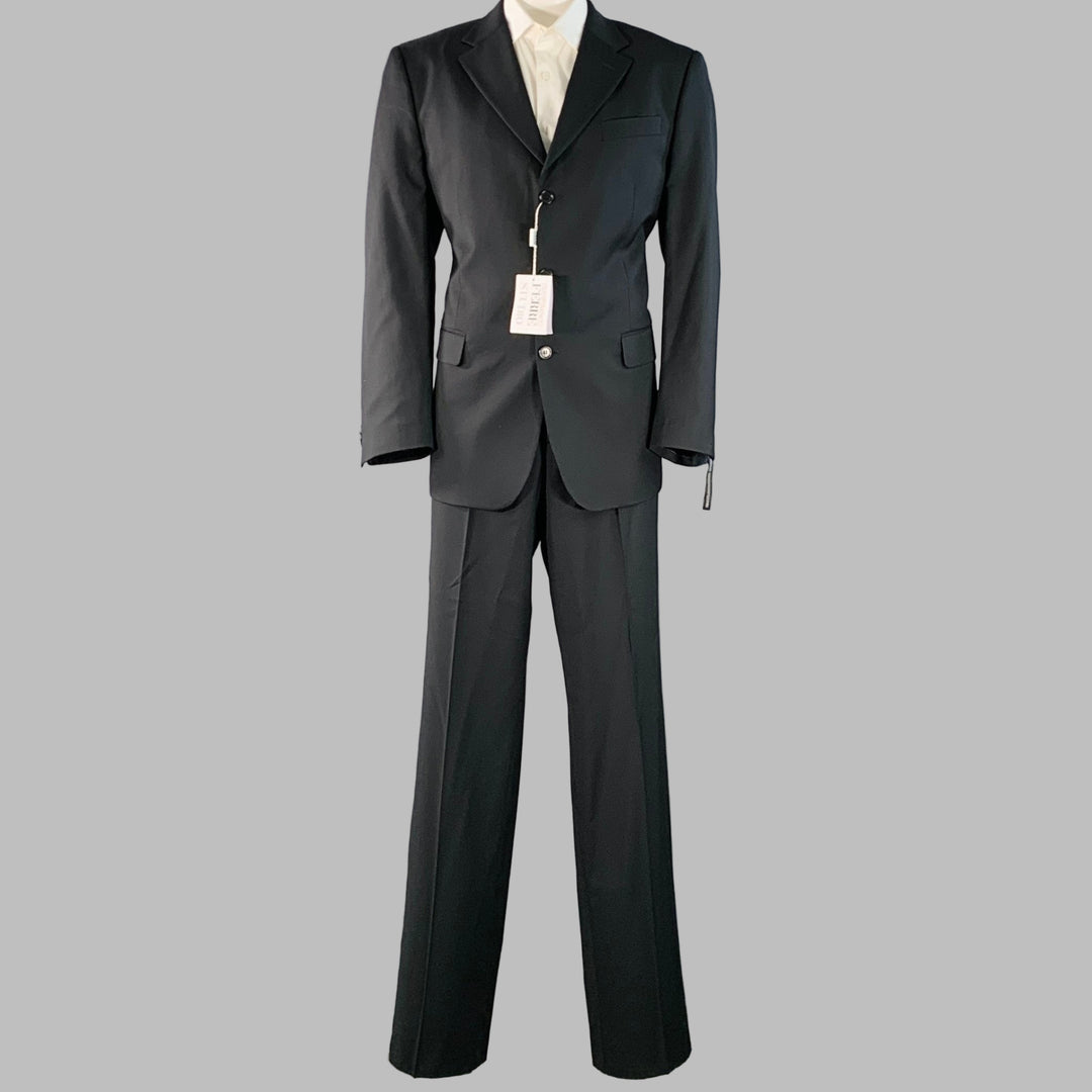 GIANFRANCO FERRE Size 48 Regular Black Virgin Wool Notch Lapel Suit