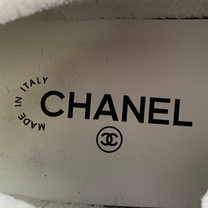 CHANEL Size 9 White Perforated Leather Logo Lace-Up Sneakers