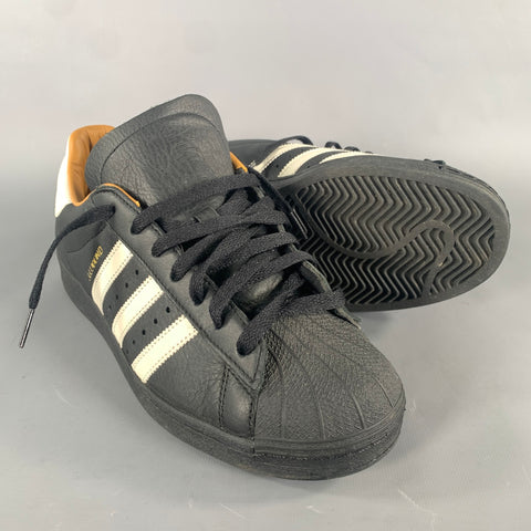 ADIDAS Size 9.5 Black White Leather Lace Sneakers
