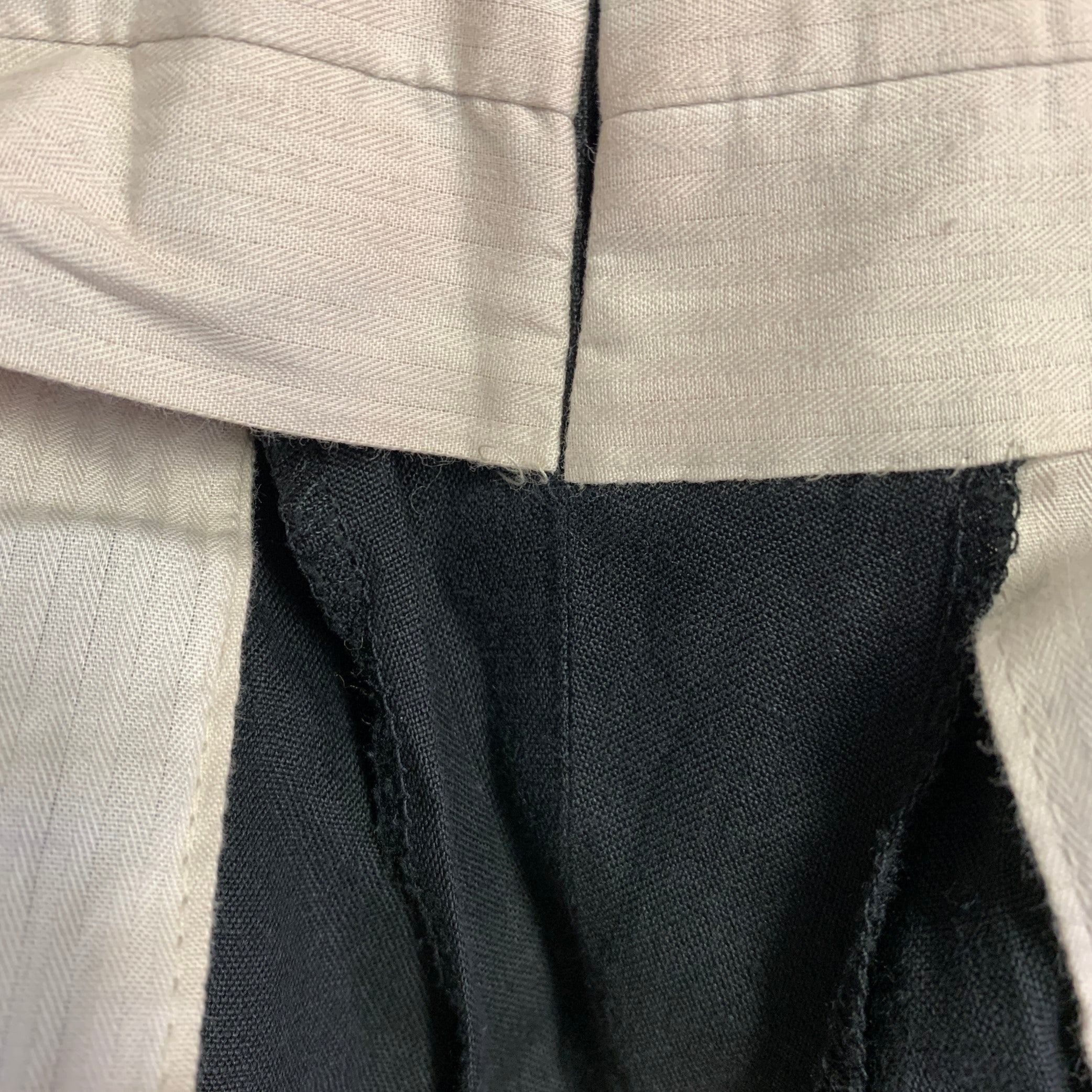 GIORGIO ARMANI Vintage Size 31 Black Linen Pleated Tapered Dress