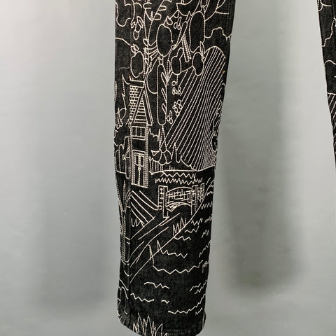 WHO DECIDES WAR Size 26 Duality Indigo White Embroidery Cotton Straight Jeans