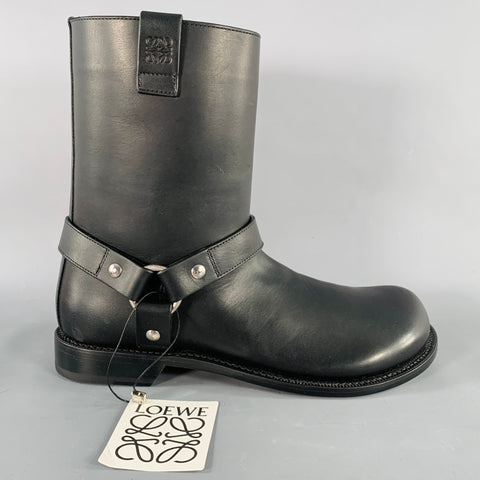 LOEWE Size 9 Campo Black Silver Harness Leather Pull On Boots