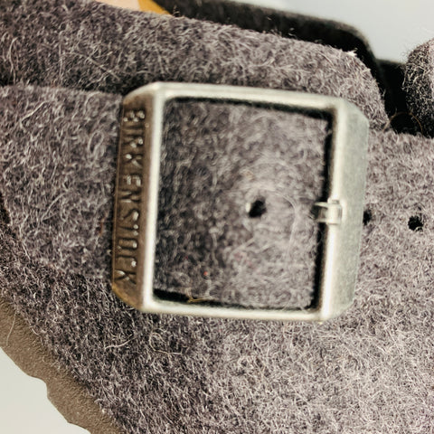 BIRKENSTOCK Size 9 Grey Felt Slip On Loafers