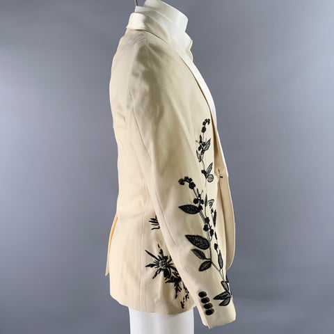 ALEXANDER MCQUEEN Size 38 Cream Black Embroidery Wool Mohair Sport Coat