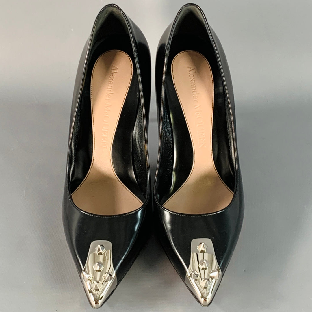 ALEXANDER MCQUEEN Size 9.5 Black Silver Spikes Leather Stiletto Heels Pumps