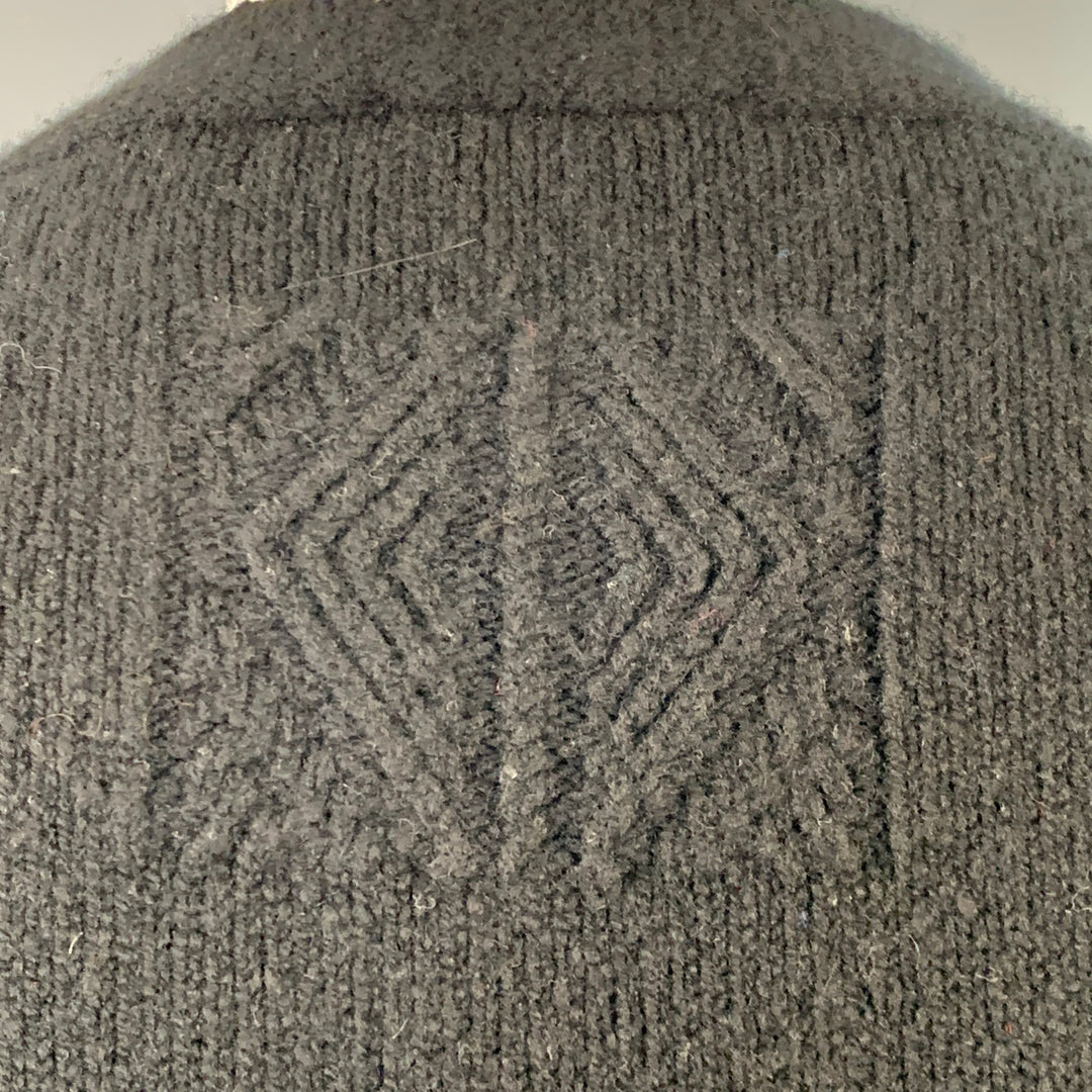 INIS MEAIN Size L Black Merino Wool Cashmere V-Neck Cardigan