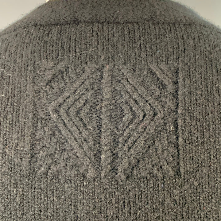 INIS MEAIN Size L Black Merino Wool Cashmere V-Neck Cardigan