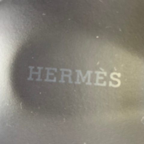 HERMES Size 9 White Black Leather Sandals